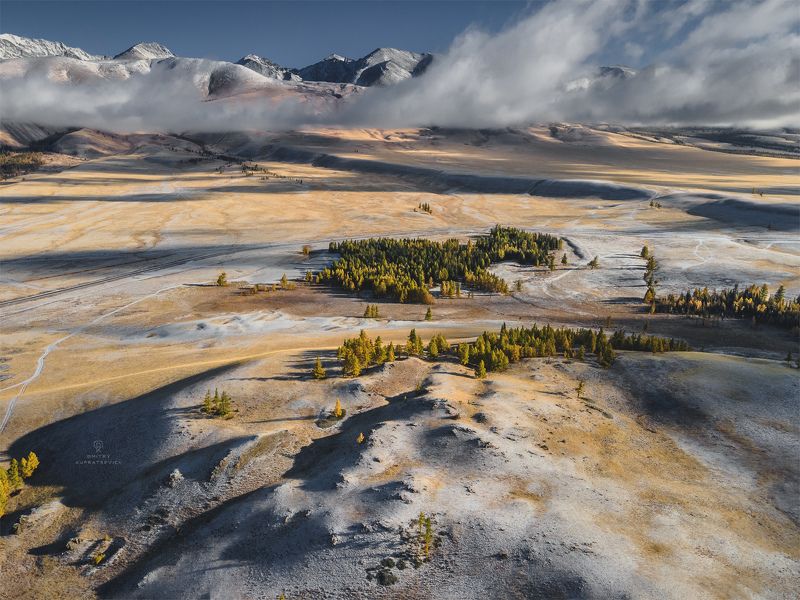 На холмах фото превью