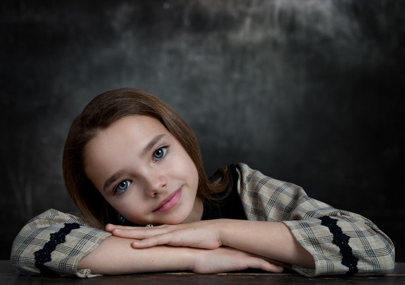 студийный портрет, детский портрет, семейный, концептуальное Виолетта фото превью