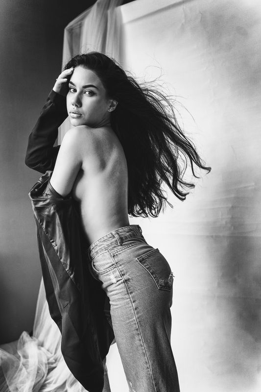 Zarina фото превью