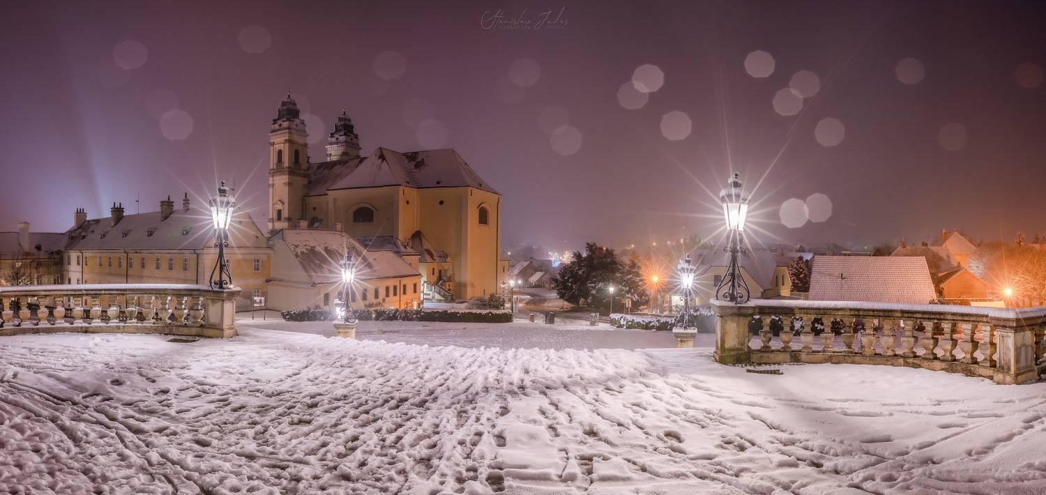 winter, valtice, landscape, city, castle, church, christmas, lights, snow, frost, Stanislav Judas
