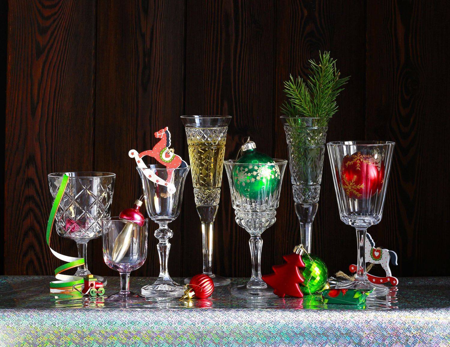 натюрморт, фотонатюрморт, зима, праздник, новый год, бокалы, шампанское, игрушки, наталья казанцева, Наталья Казанцева