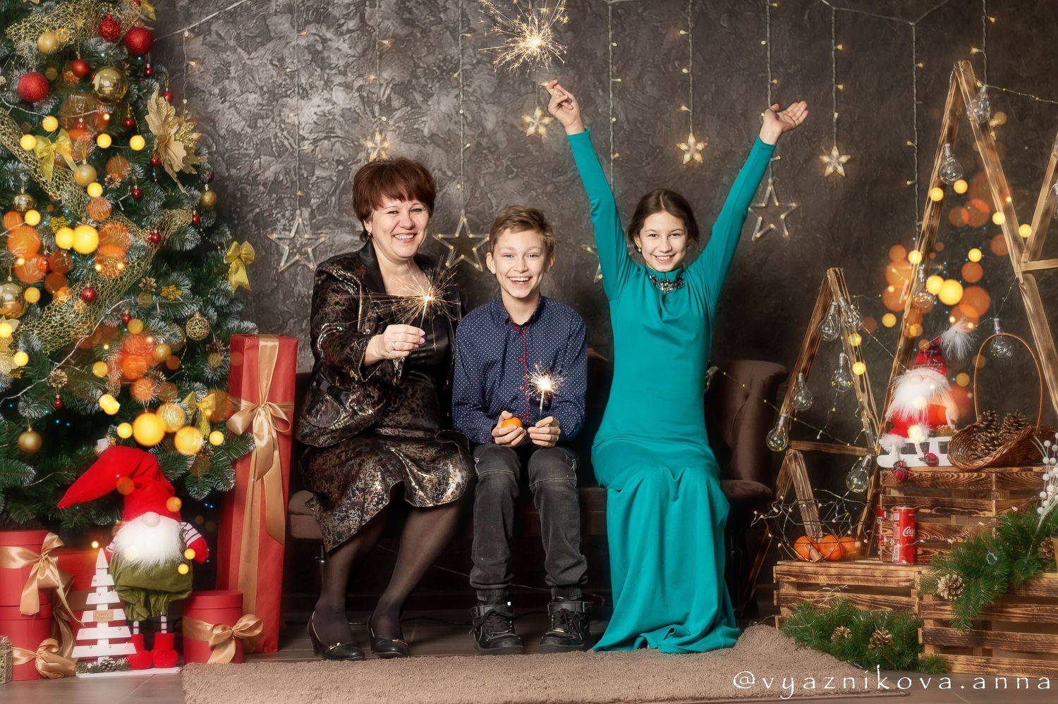 фотограф Лисичанск, фотограф в Лисичанске, фотограф Северодонецк, Лисичанск, новогодняя фотосессия, фотосессия в студии,, Анна Вязникова