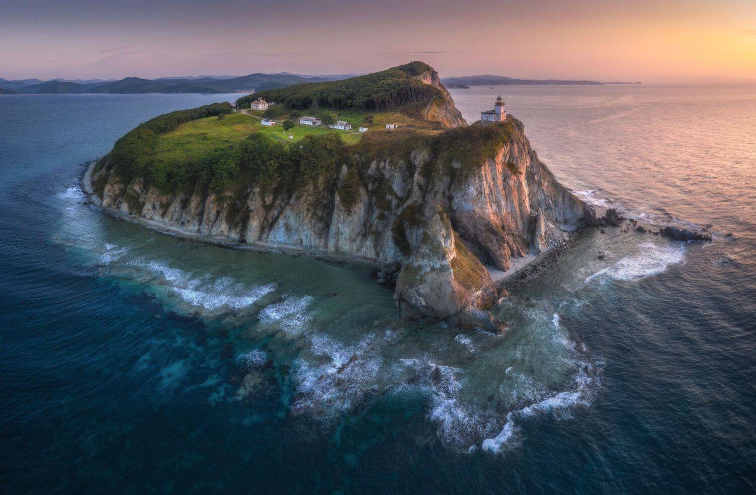 приморье, Андрей Грачев