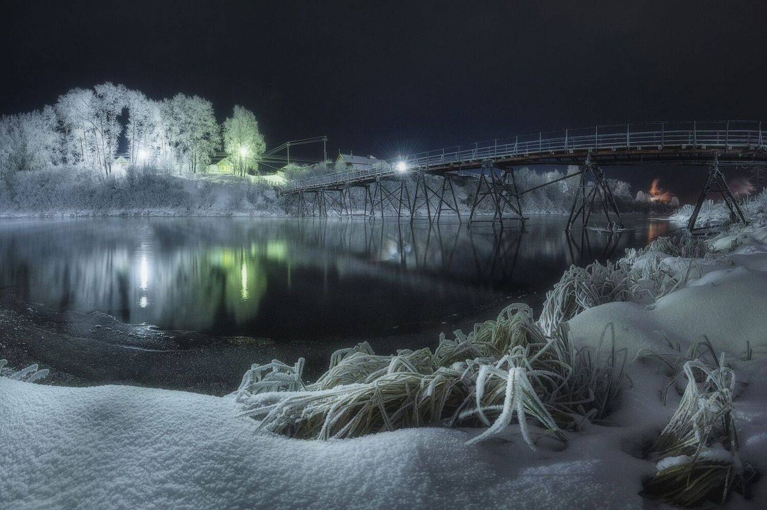 , Устюжанин Михаил