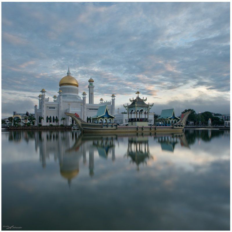 Бандар-Сери-Бегаван, Бруней Мечеть фото превью