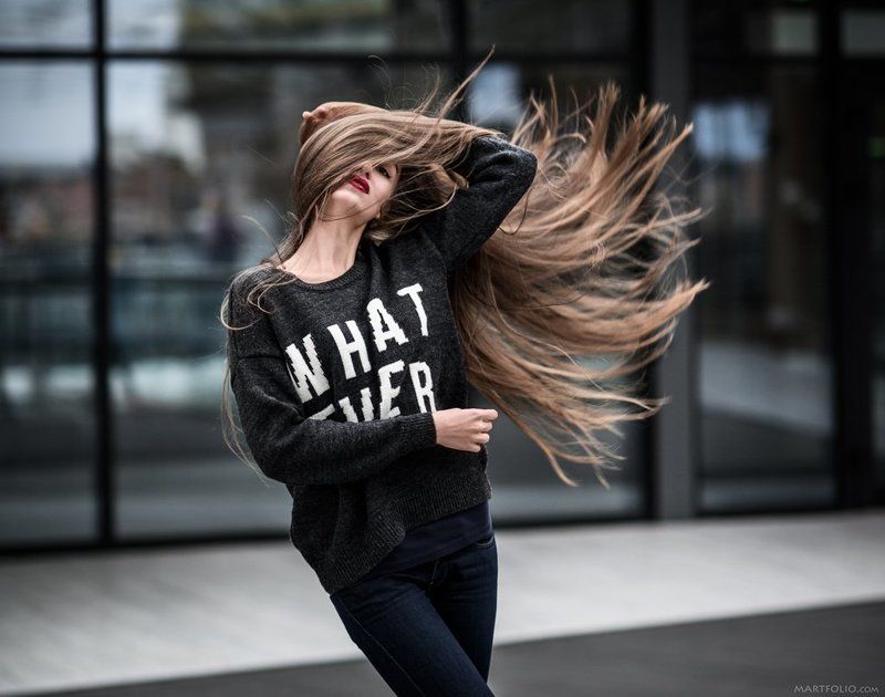 Grace with wind. фото превью