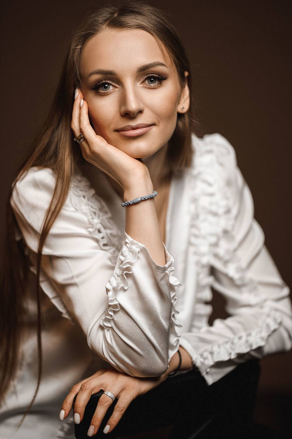 девушка, модель, портрет, фотосессия, студия, макияж, гламур, girl, model, modeling, young, portrait, make-up, творческий портрет, женский портрет, woman, young woman, glamour, постановка, постановочная фотография, fashion, Владимир Васильев