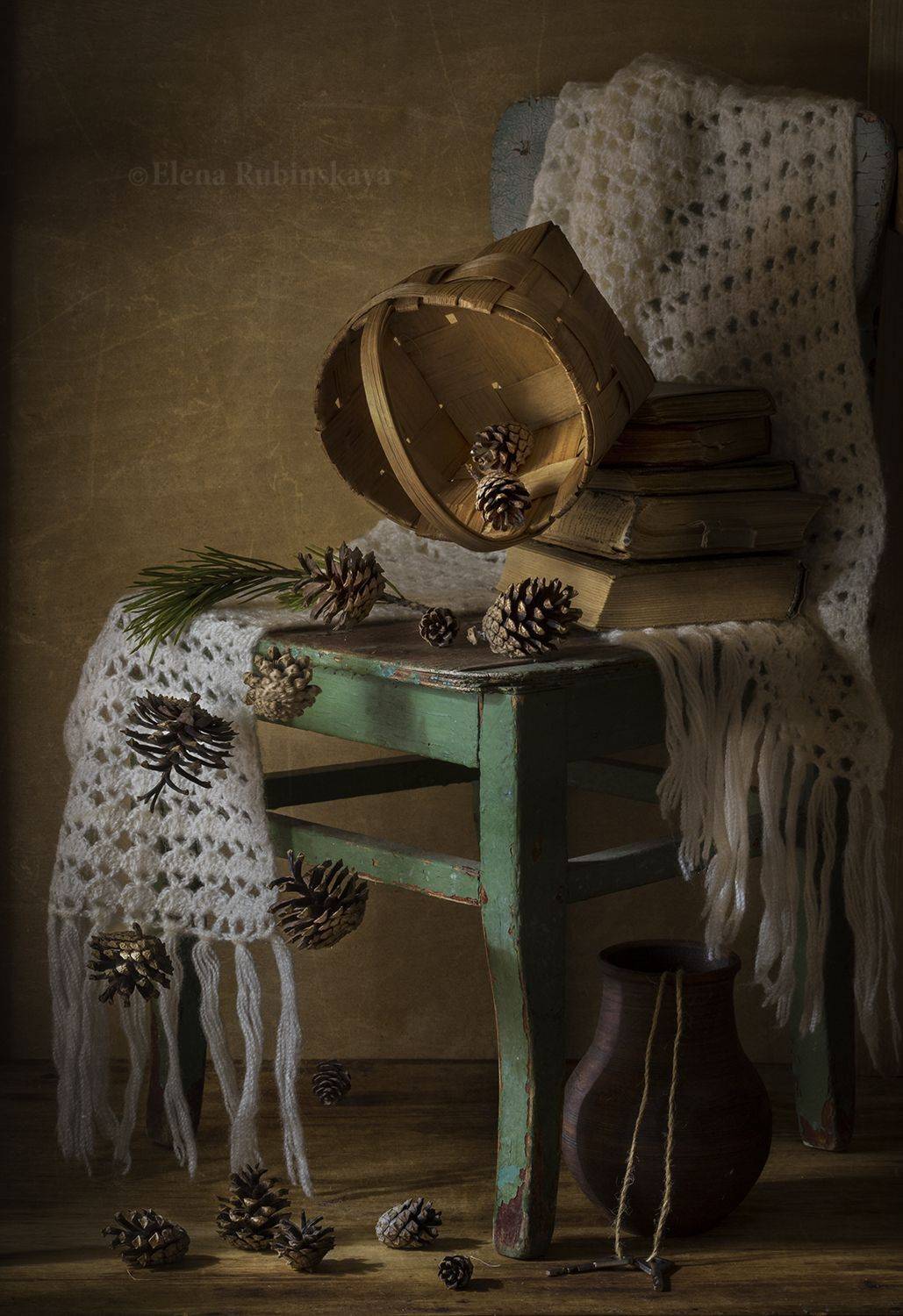 шишки, левитация предметов, левитация, кострома, сосновые шишки, натюрморт, Елена Рубинская