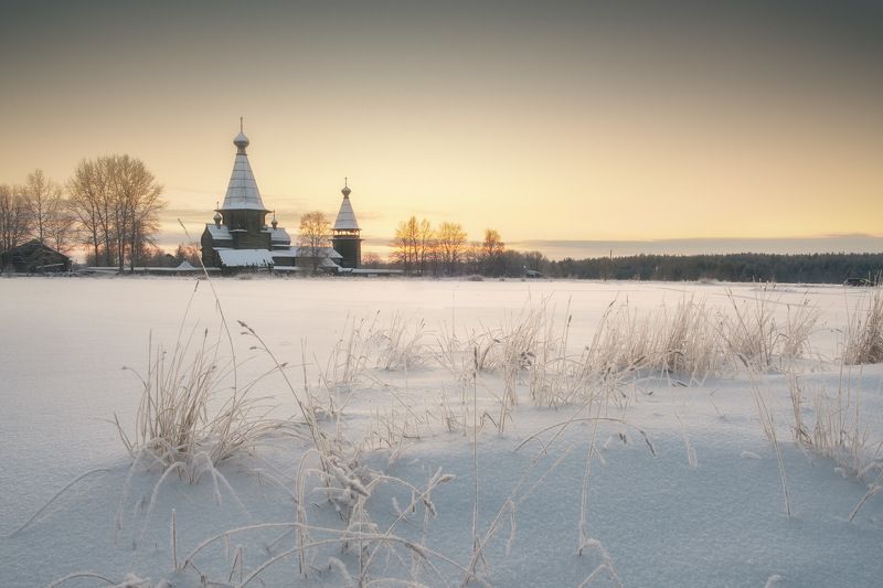 россия, архангельская область, русский север, пейзаж, природа, зима, деревянное зодчество, рассвет, кенозерье, нацпарк, кенозеро, снег Почозерский погост фото превью