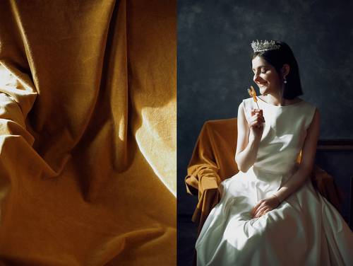 The Princess of silk and velvet with a candy rooster