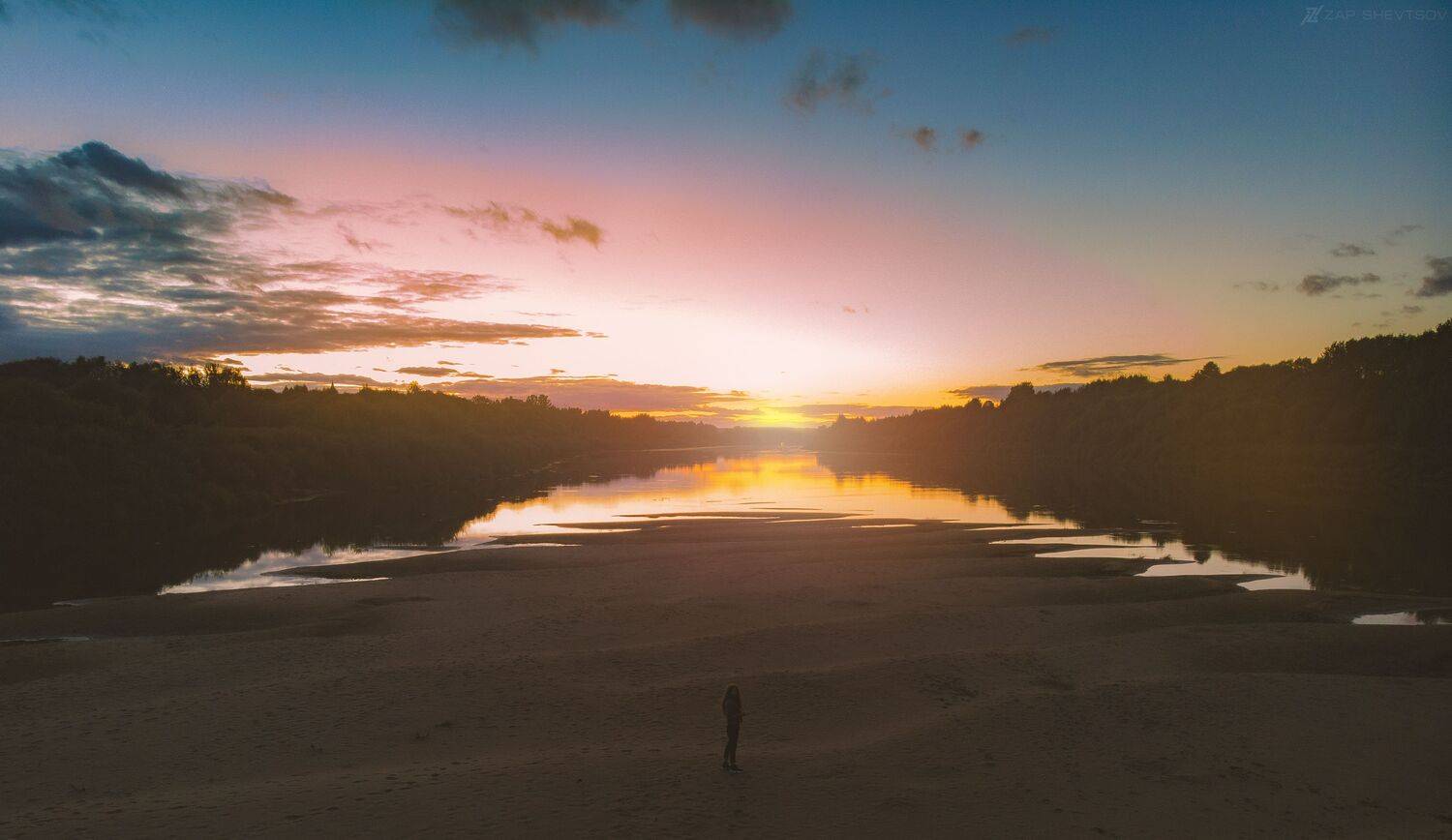 Аэрофото пейзаж город креативное необычное дрон река небо интересное профессиональное облака лето , Sergey Shevtsov