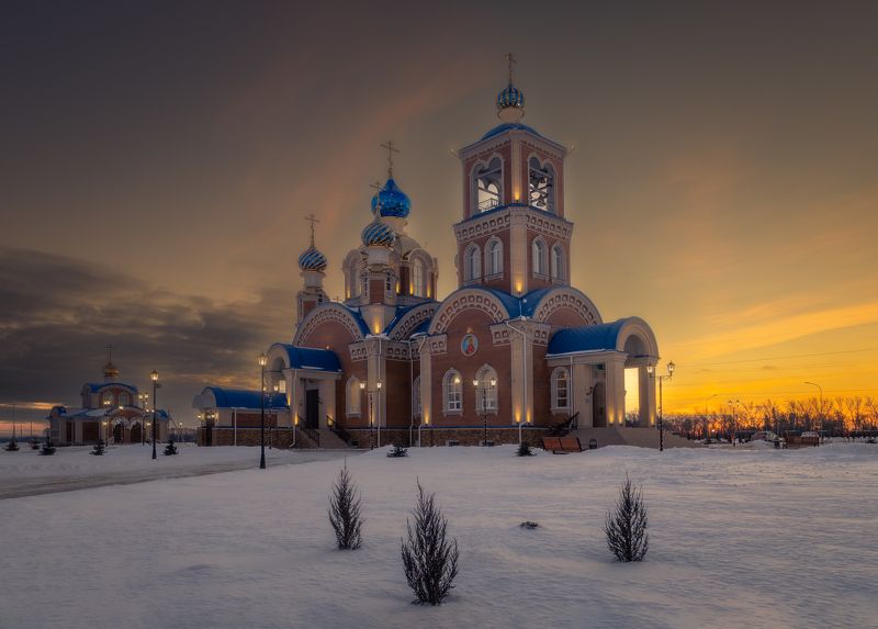 Храм \