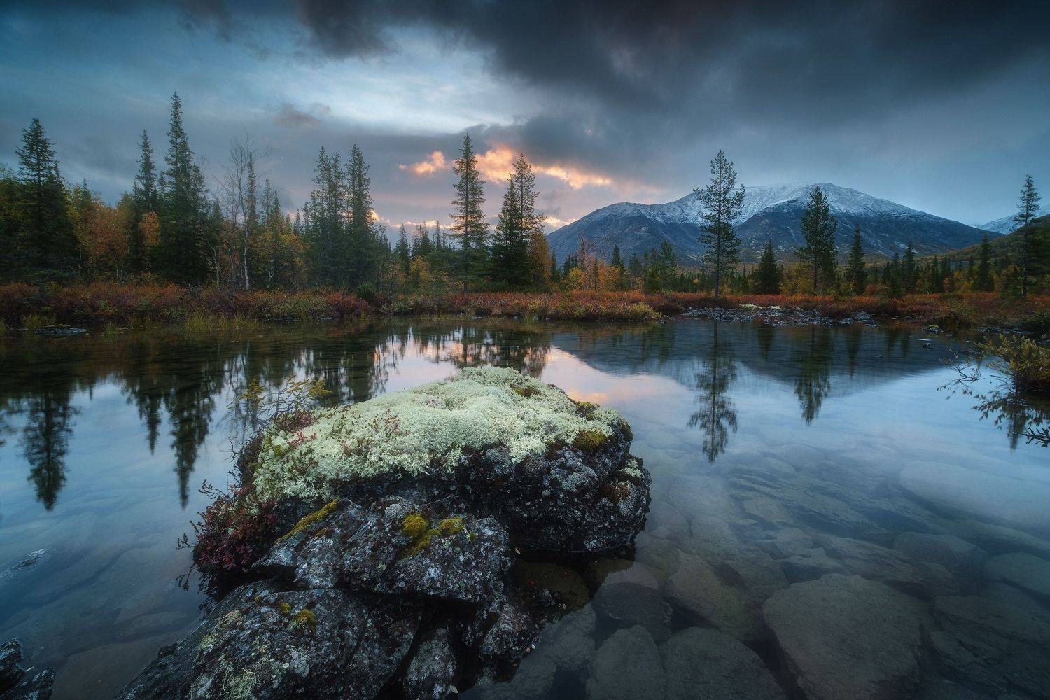 россия, мурманская область, кольский полуостров, пейзаж, природа, осень, заполярье, рассвет, хибины, озеро, Оборотов Алексей