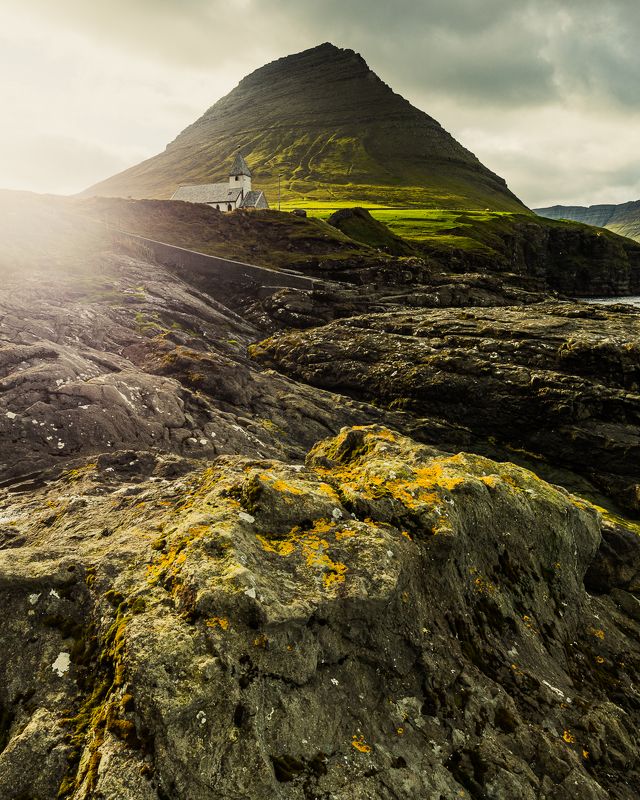 Church in Viðareiði фото превью