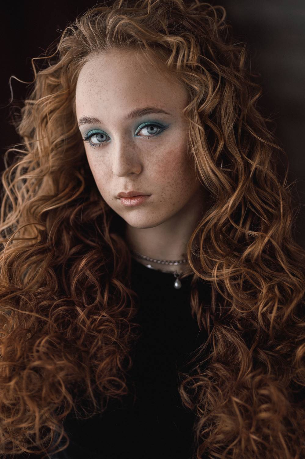 девушка, модель, портрет, фотосессия, студия, макияж, гламур, girl, model, modeling, young, portrait, make-up, творческий портрет, женский портрет, woman, young woman, glamour, постановка, постановочная фотография, fashion, Владимир Васильев