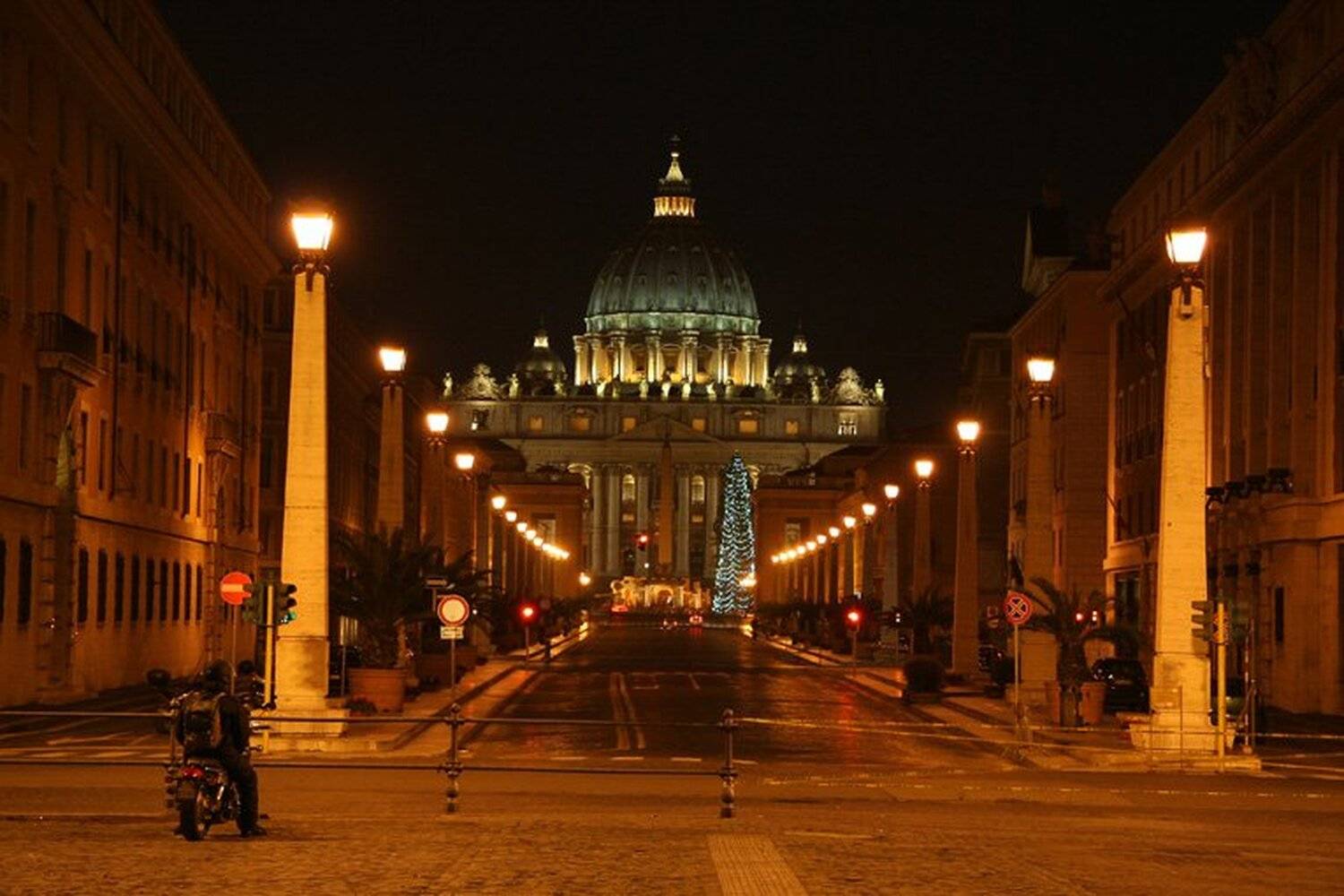 тишина, Анатолий