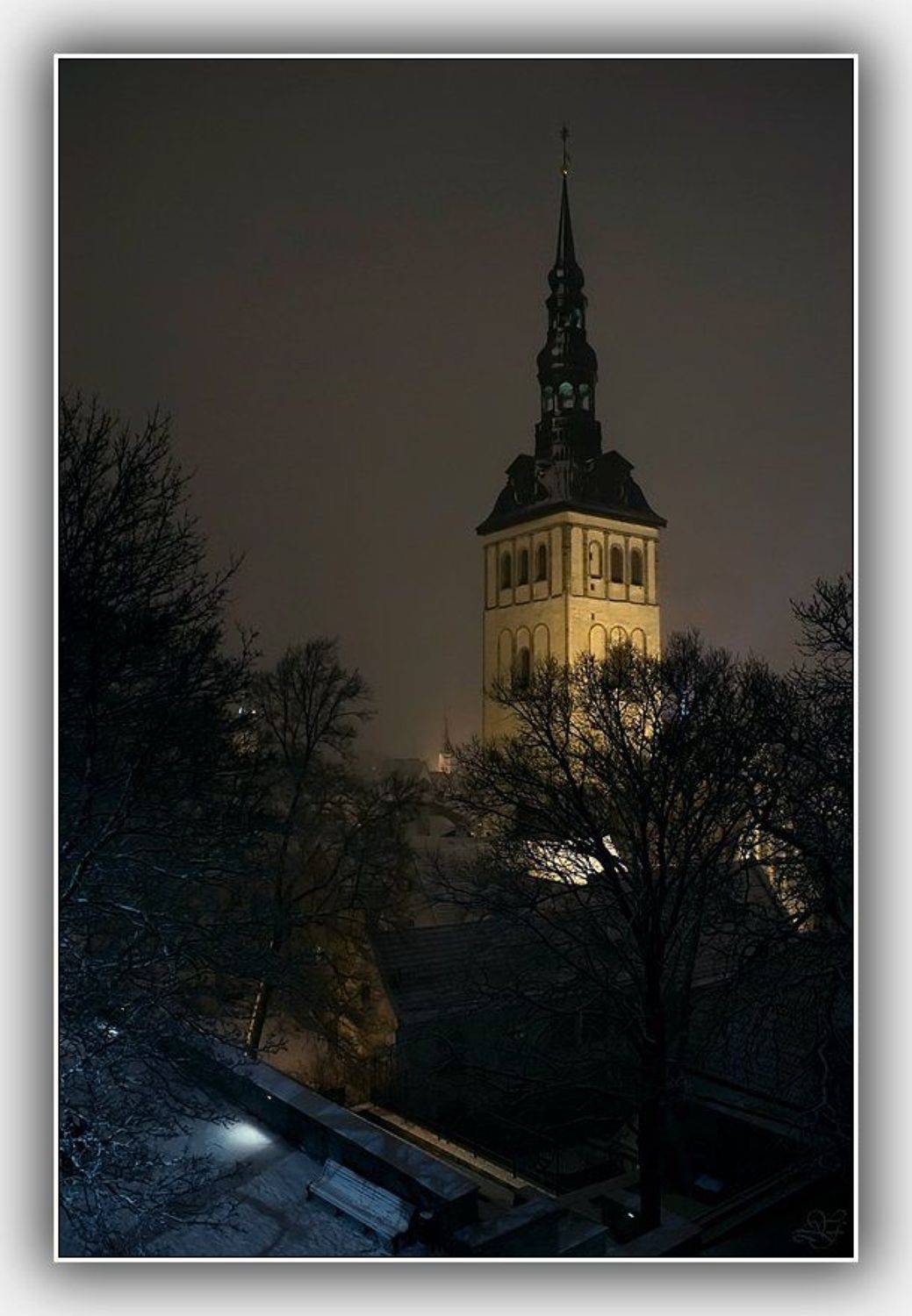 таллинн, ночь, снег, Юрий Лукьяненко