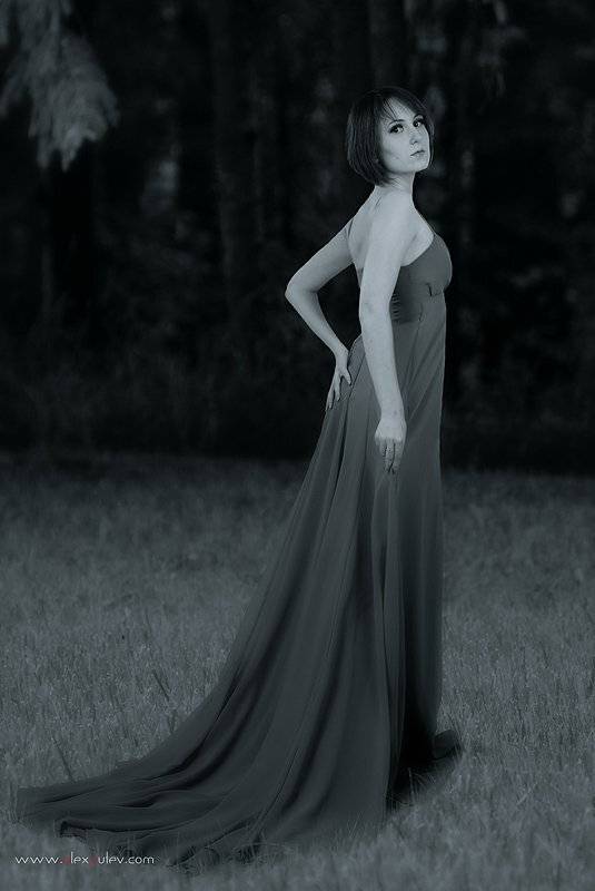 девушка,настроение,движение,свет,тень, Александр Путев