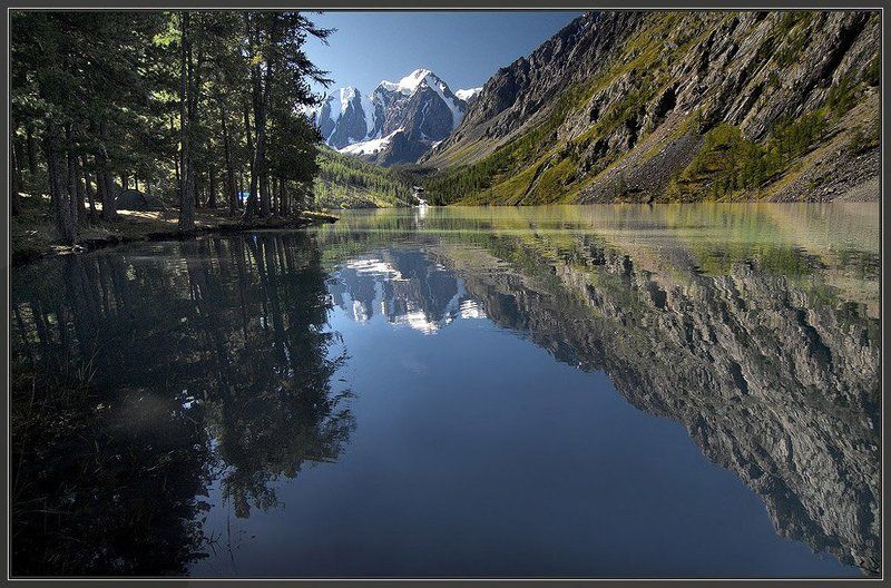 горы, реки, озера Горный пейзаж фото превью
