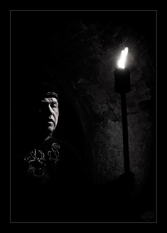 монах, доминиканец, факел Монах доминиканец фото превью