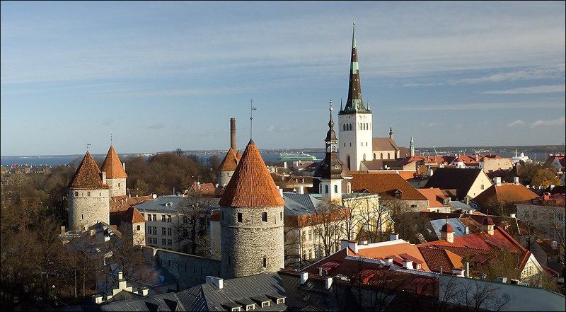 город, порт Про маленький портовый городишко фото превью