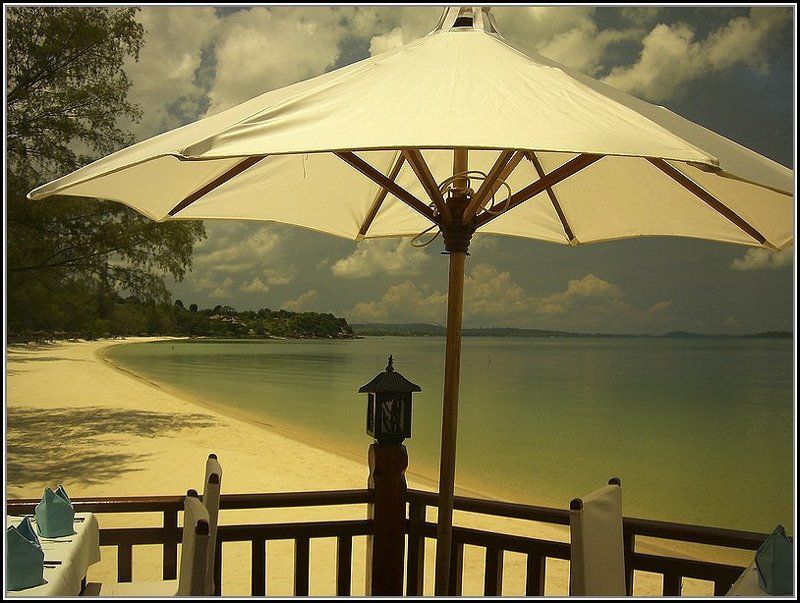 Завтрак на берегу океана, Камбоджия фото превью