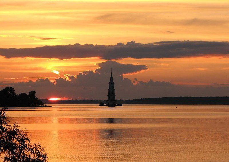 садилось солнце.... фото превью