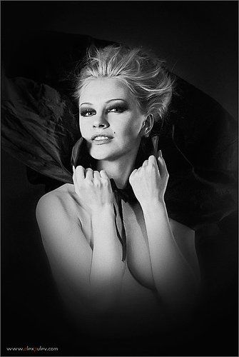 Из тени в свет ...