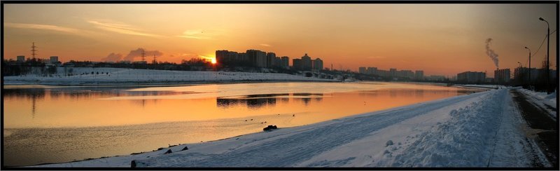 Морозный закат фото превью