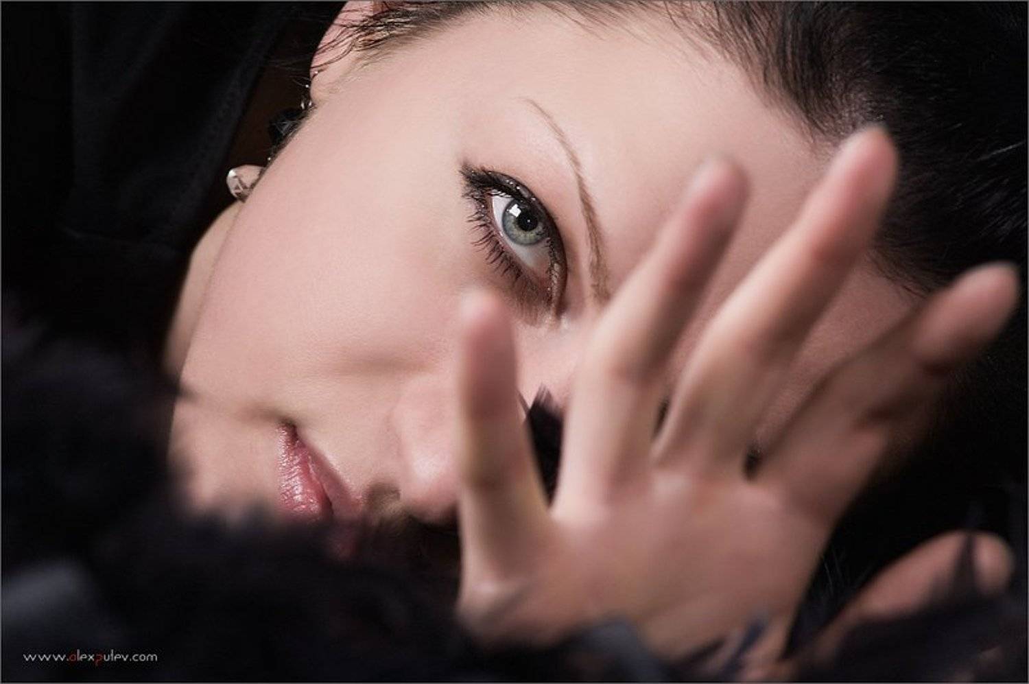 анна,странные игры,студия,знакомство, Александр Путев