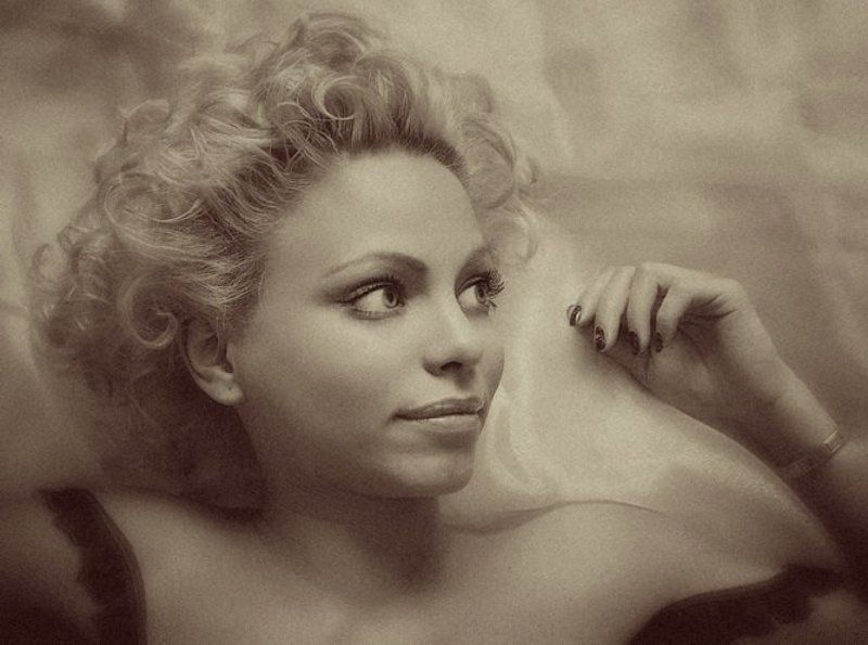 портрет Маша фото превью