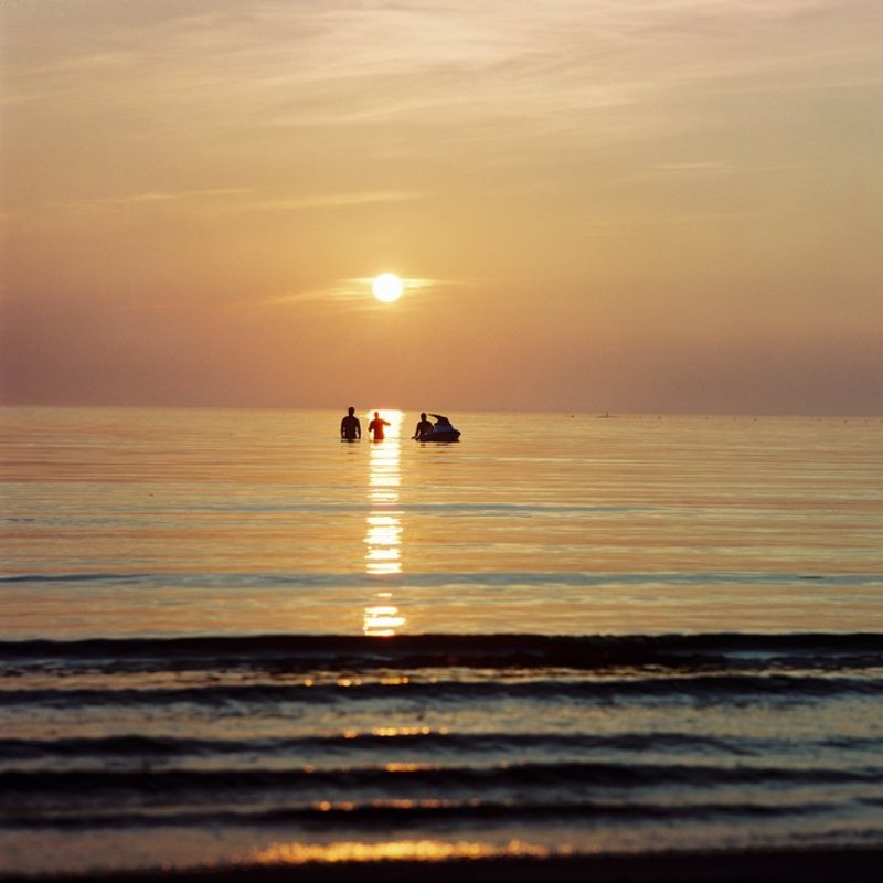 6х6,фотоплёнка,негатив Мечтатели. фото превью