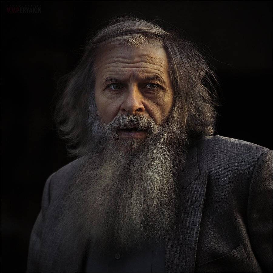 , Виктор Перякин