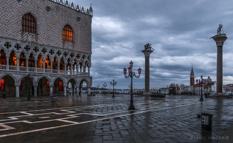Venezia ... alba ...San Marco  ... фото превью