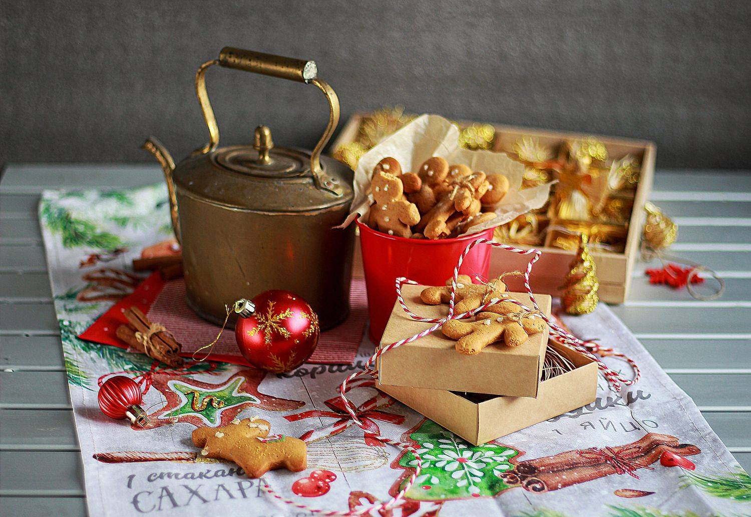 натюрморт, фотонатюрморт, новый год, игрушки, имбирное печенье, наталья казанцева, Наталья Казанцева