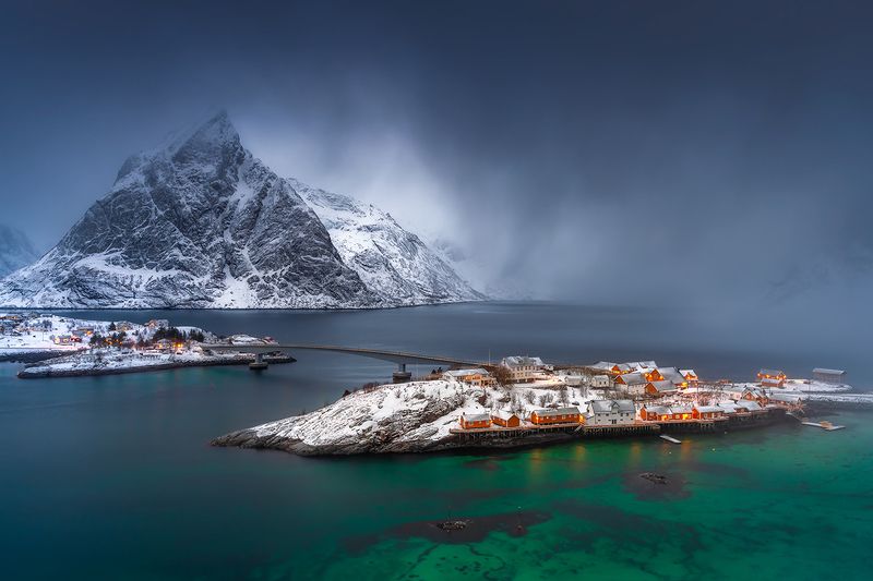 Silence before the storm фото превью