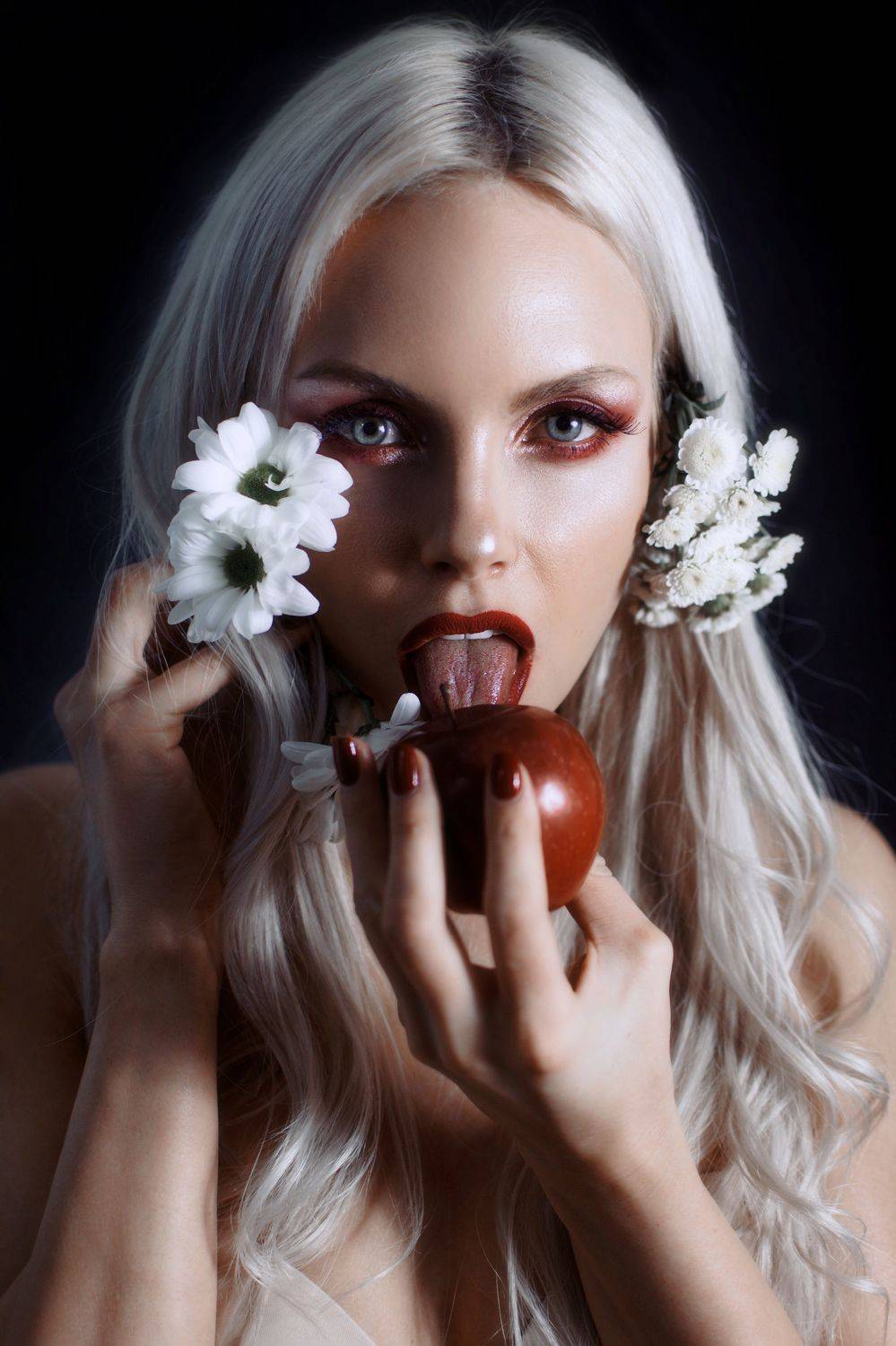 девушка, с, яблоком, Евгений Рослов