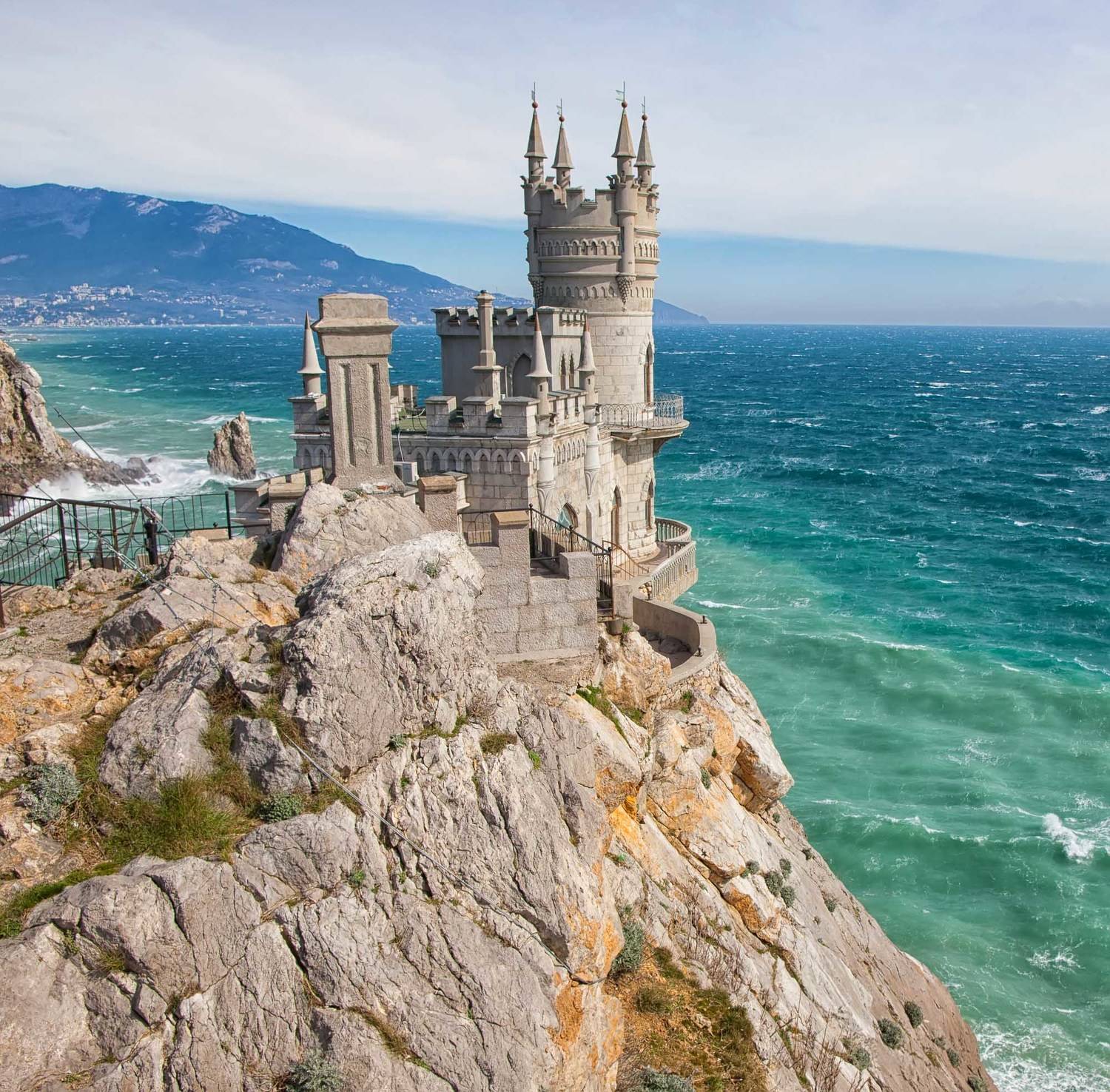 ласточкино гнездо, ялта, крым, ай-тодор, мисхор, черное море, ялтинский залив, мартьян, мыс ай-тодор, скала парус, Serge Titov