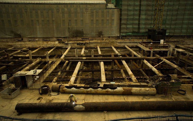 тарбеев, стройка, сварка, строительство, сварщик, работа, грязь, грязная, земля, трубы, tarbeev Грязная работа фото превью