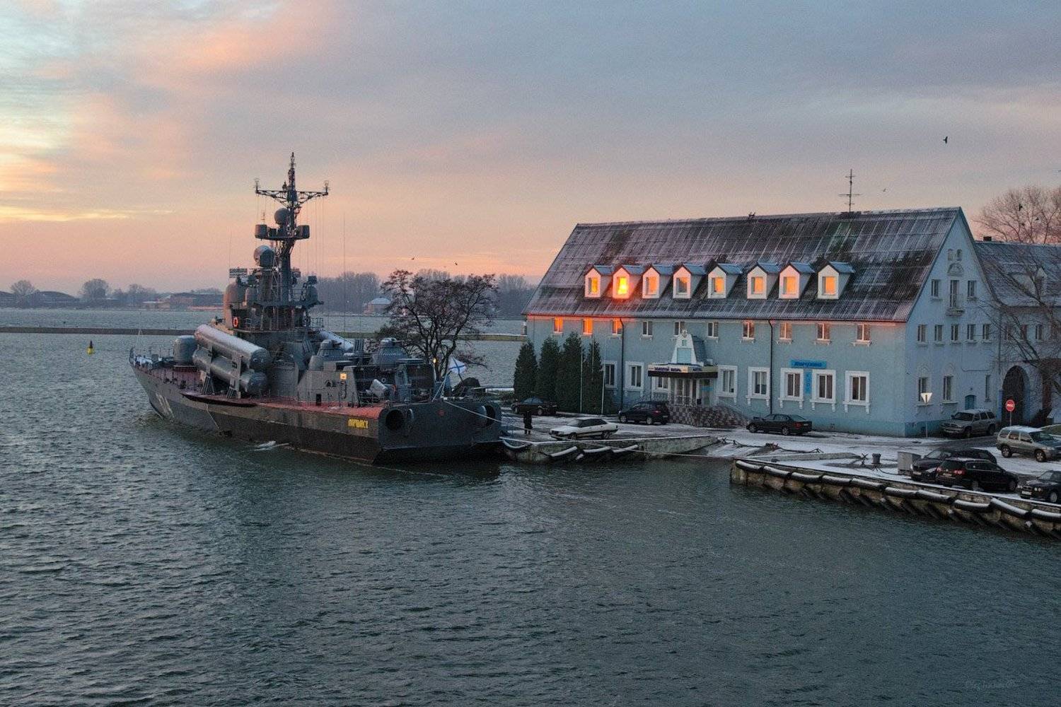 , Олег Иванов