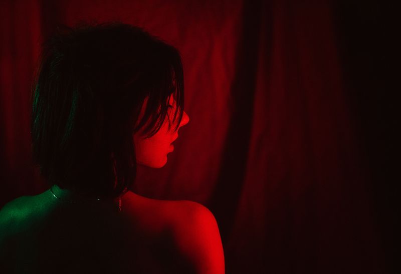 Olesya in Red фото превью