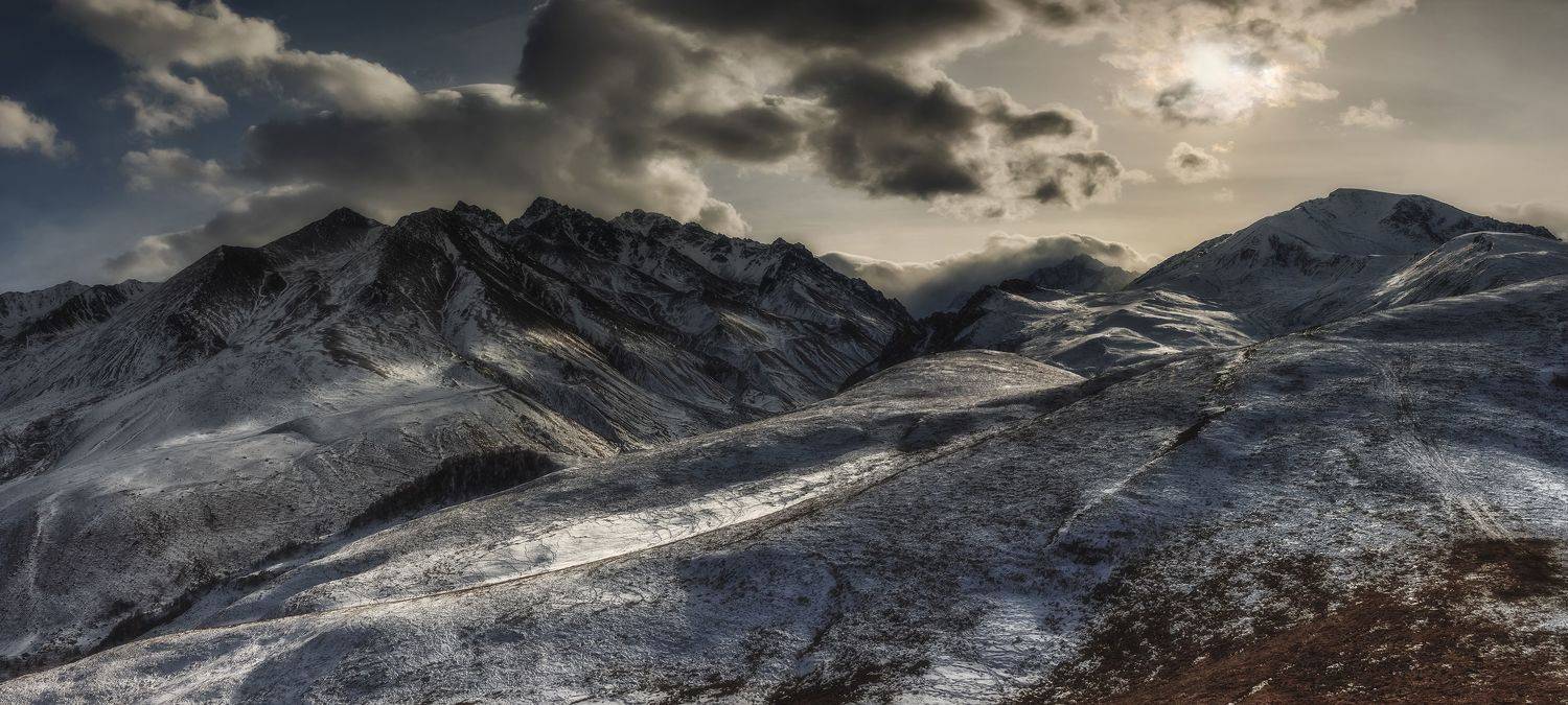 &laquo;горы &ndash; это место, где можно обменять жизнь на бесконечное блаженство.&raquo; миларепа шепа дордже, ДМИТРИЙ ПУЗЕНКО
