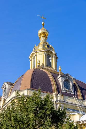 Чайки над Петропавловским Собором