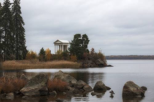 Осень в Монрепо.