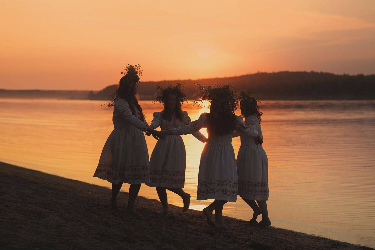 иван-купала, хоровод, девушки, платья, венки, свечи, вечер, иван, купала, Сальников Евгений