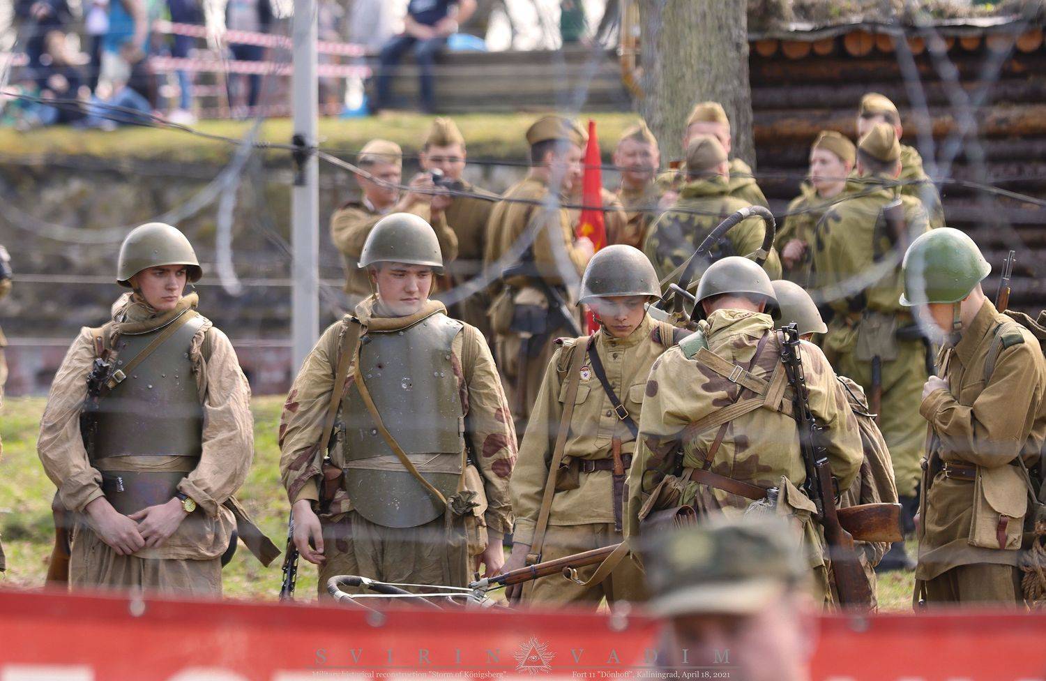 солдаты, 1945, Военно-историческая, реконструкция, Штурм, Кёнигсберг, Форт, 11,  Дёнхофф, Россия, Калининград, Германия, Восточная Пруссия, 18 апреля, 2021, история, представление, армия, вторая мировая война,одежда, Vadim Svirin