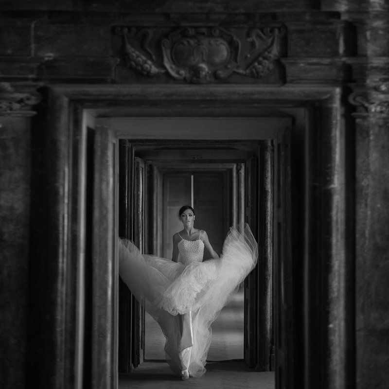 дмитро собокар, sobokarfoto, портрет, woman, dmytro sobokar, blackandwhite, ballet, portrait Almost like a ballerina фото превью