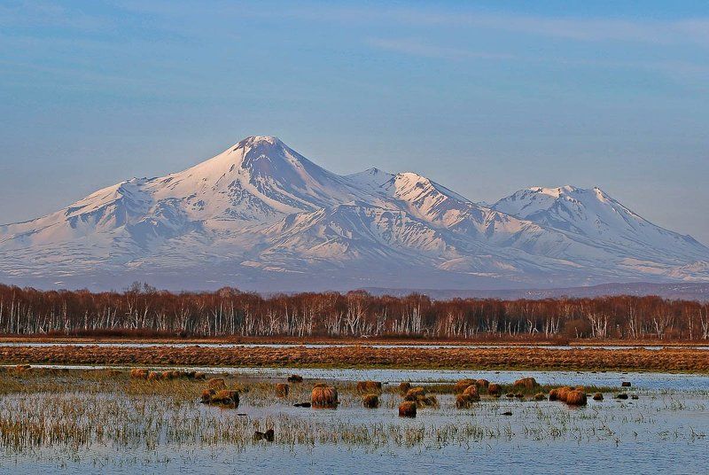Вулкан, Камчатка Майский вечер фото превью