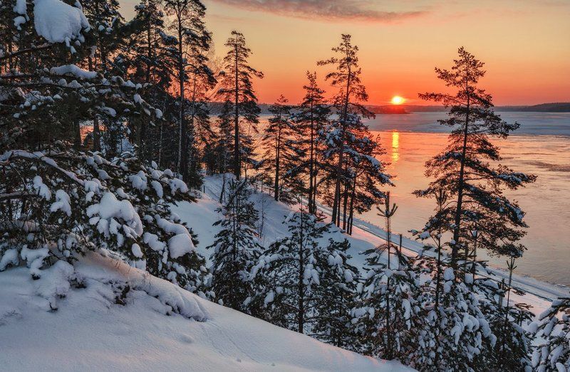 Утро морозного дня фото превью