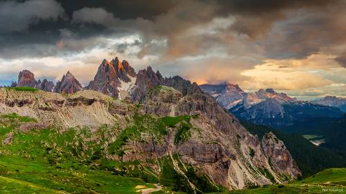 Dolomity